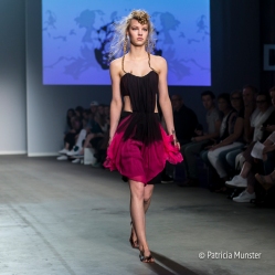 MIriam-Reikerstorfer-Mercedes-Benz-FashionWeek-Amsterdam-Patricia-Munster-002