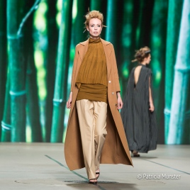 Loiza Lamers for Tony Cohen SS18 / Amsterdam Fashion Week